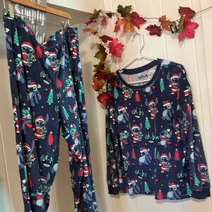 🔥🔥Disney Blue 
Disney Stitch Women's Christmas Top and
Pants Pajama Set